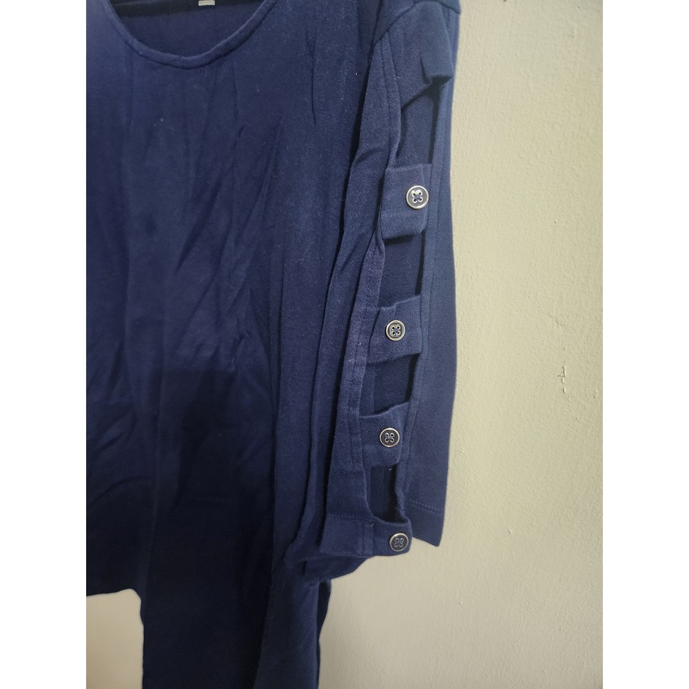 Kim Rogers Curvy Navy Blue Button Cutout Sleeve Knit Top 2X - Picture 3 of 5